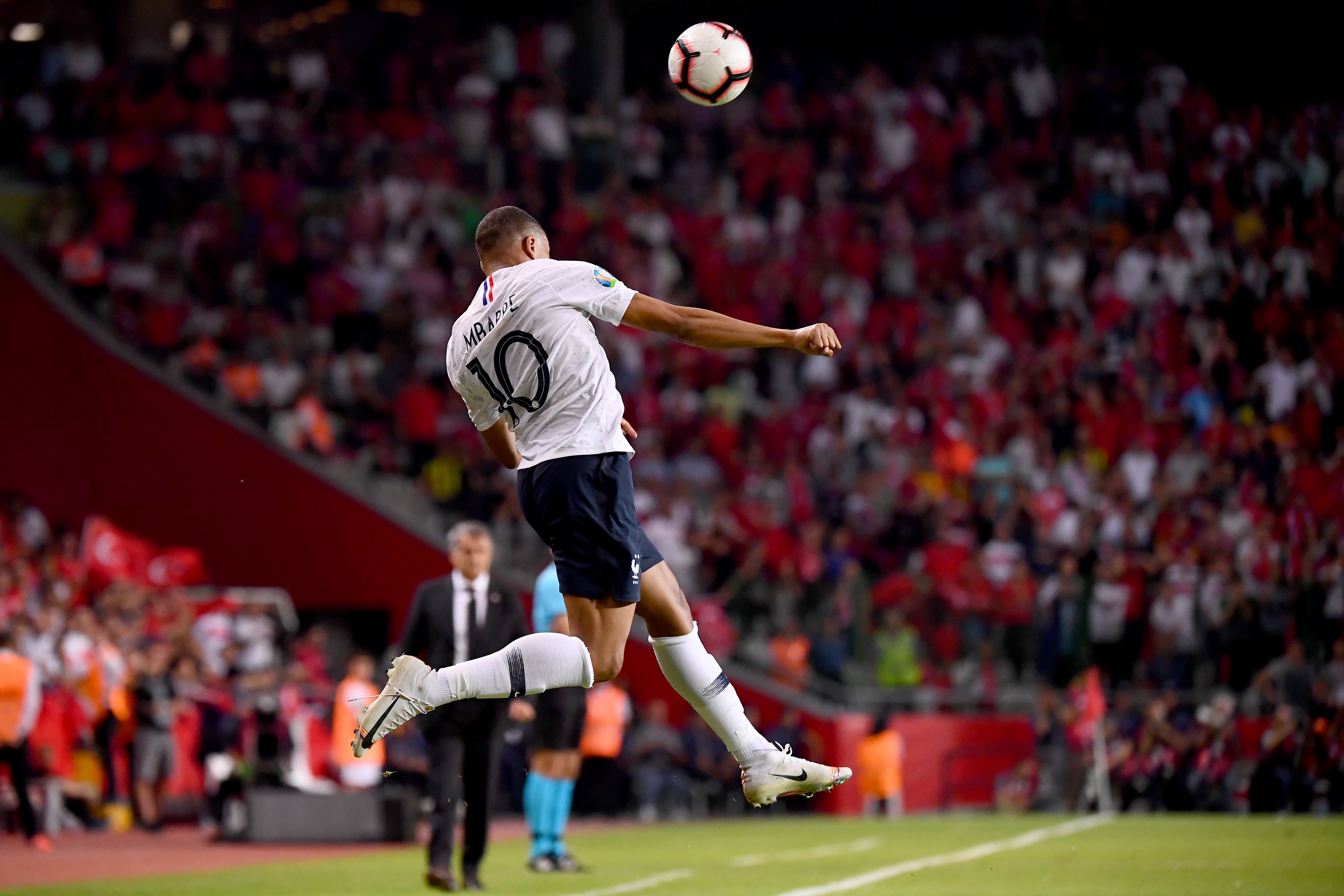 挑衅型自我 挑衅型自我