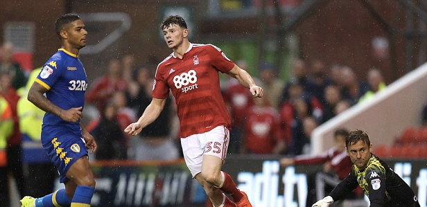 某位球员换 某位球员换