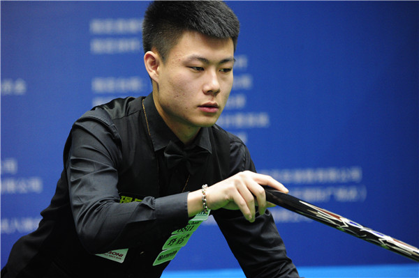 队主力前锋 队主力前锋