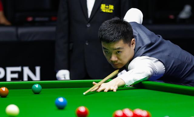 凭借强有力 凭借强有力